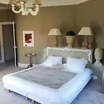 Château Les 4 Saisons Alojamento de Acomodação e Pequeno-almoço Saint-Cirgues-sur-Couze