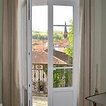 Chateau Les 4 Saisons