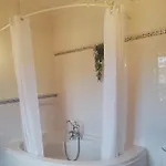 Alojamento de Acomodação e Pequeno-almoço Château Les 4 Saisons