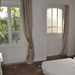 Alojamento de Acomodação e Pequeno-almoço Château Les 4 Saisons