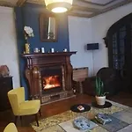 Alojamento de Acomodação e Pequeno-almoço Château Les 4 Saisons