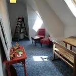 Château Les 4 Saisons Alojamento de Acomodação e Pequeno-almoço 3*