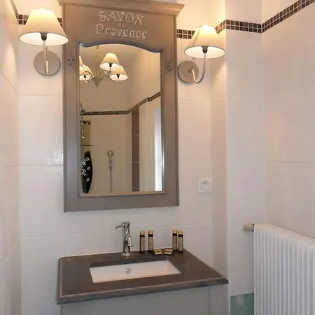 Bed & Breakfast Chateau Les 4 Saisons 3*