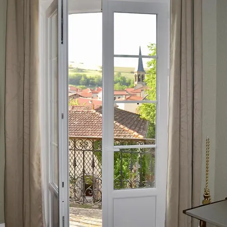 Chateau Les 4 Saisons