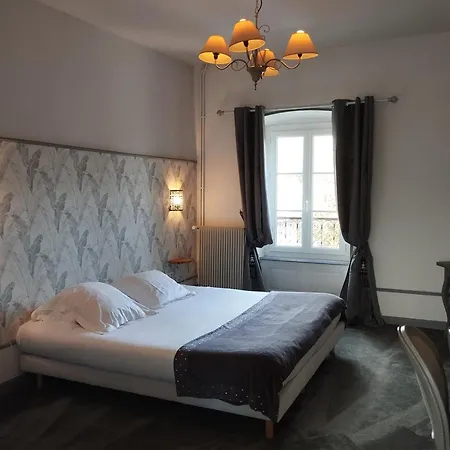 Chateau Les 4 Saisons