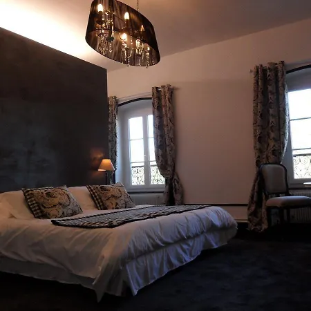 Chateau Les 4 Saisons Frühstückspension 3*