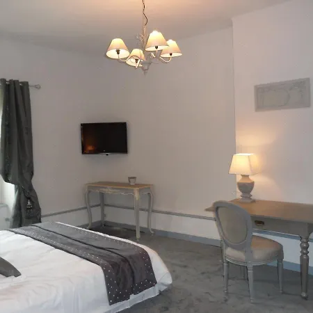 Chateau Les 4 Saisons