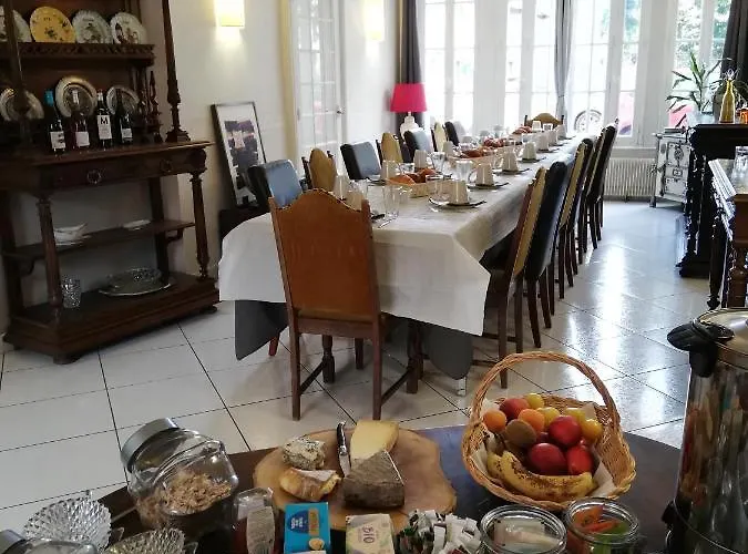 Chateau Les 4 Saisons 3* Saint-Cirgues-sur-Couze