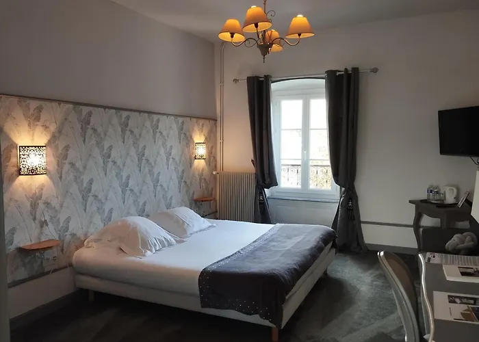 Chateau Les 4 Saisons