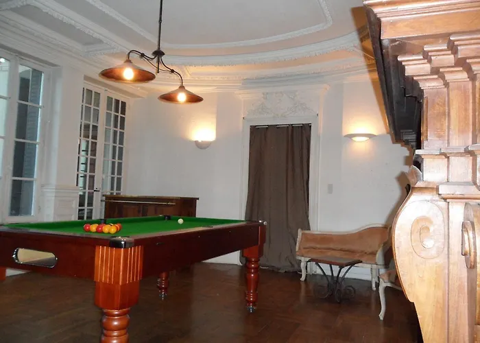 Chateau Les 4 Saisons Oda ve Kahvaltı Saint-Cirgues-sur-Couze