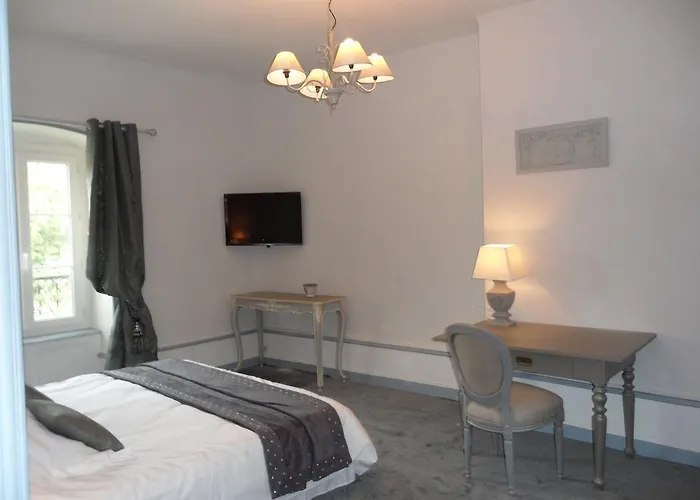 Chateau Les 4 Saisons