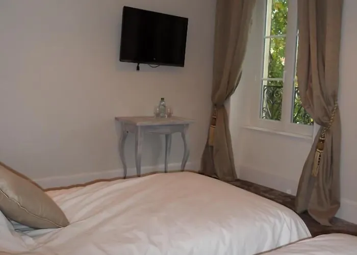 Chateau Les 4 Saisons